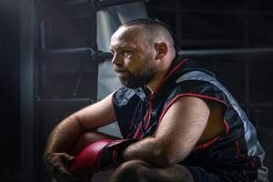 Cómo empezar a entrenar con sobrepeso (hombre): seguro, progresivo y sin lesiones